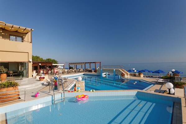 2 outdoor pools, open 9:00 AM to 7:00 PM, pool umbrellas, sun loungers