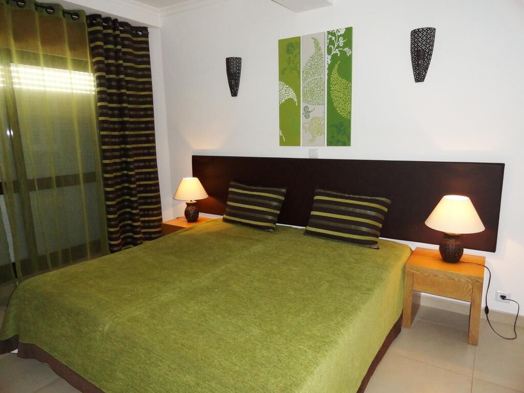 In-room safe, free WiFi