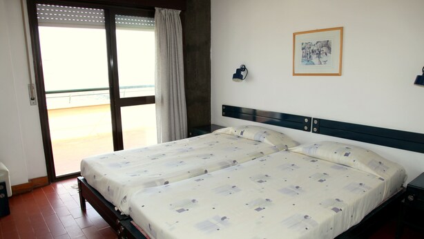 Appartement, 2 chambres, balcon | Coffres-forts dans les chambres, Wi-Fi gratuit