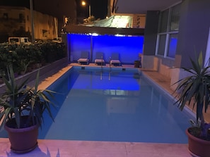 Seasonal outdoor pool
