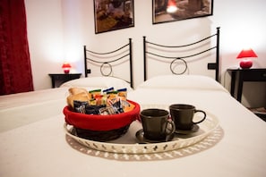 Literie de qualité supérieure, matelas mémoire de forme, bureau
