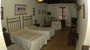 Free cots/infant beds, rollaway beds, free WiFi, bed sheets