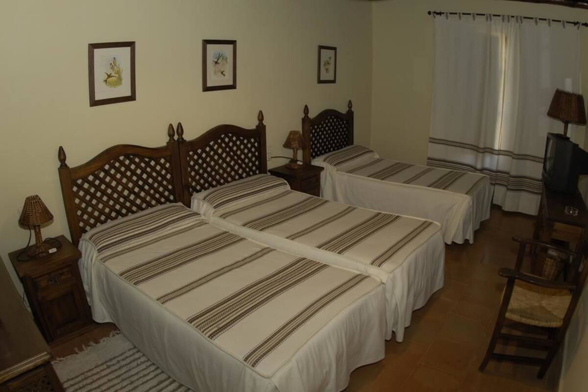 Dreibettzimmer