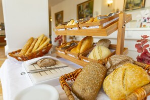 Gratis morgenmadsbuffet hver dag
