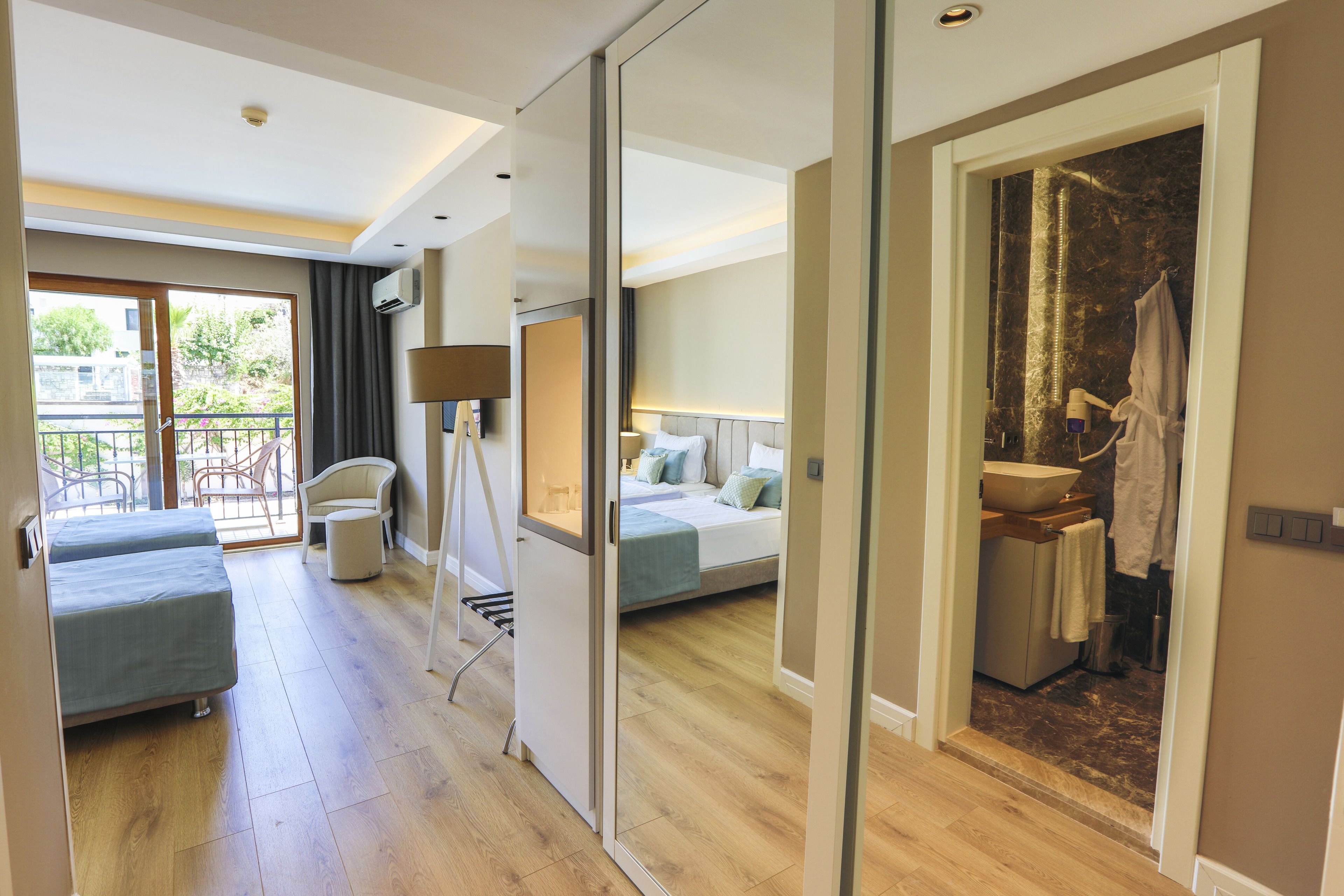 minibar, in-room safe, desk, free cots/infant beds