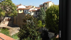 Apartment 1 Bedroom (3 People, Via San Zanobi) | View from property - Max Apartments (Florence)