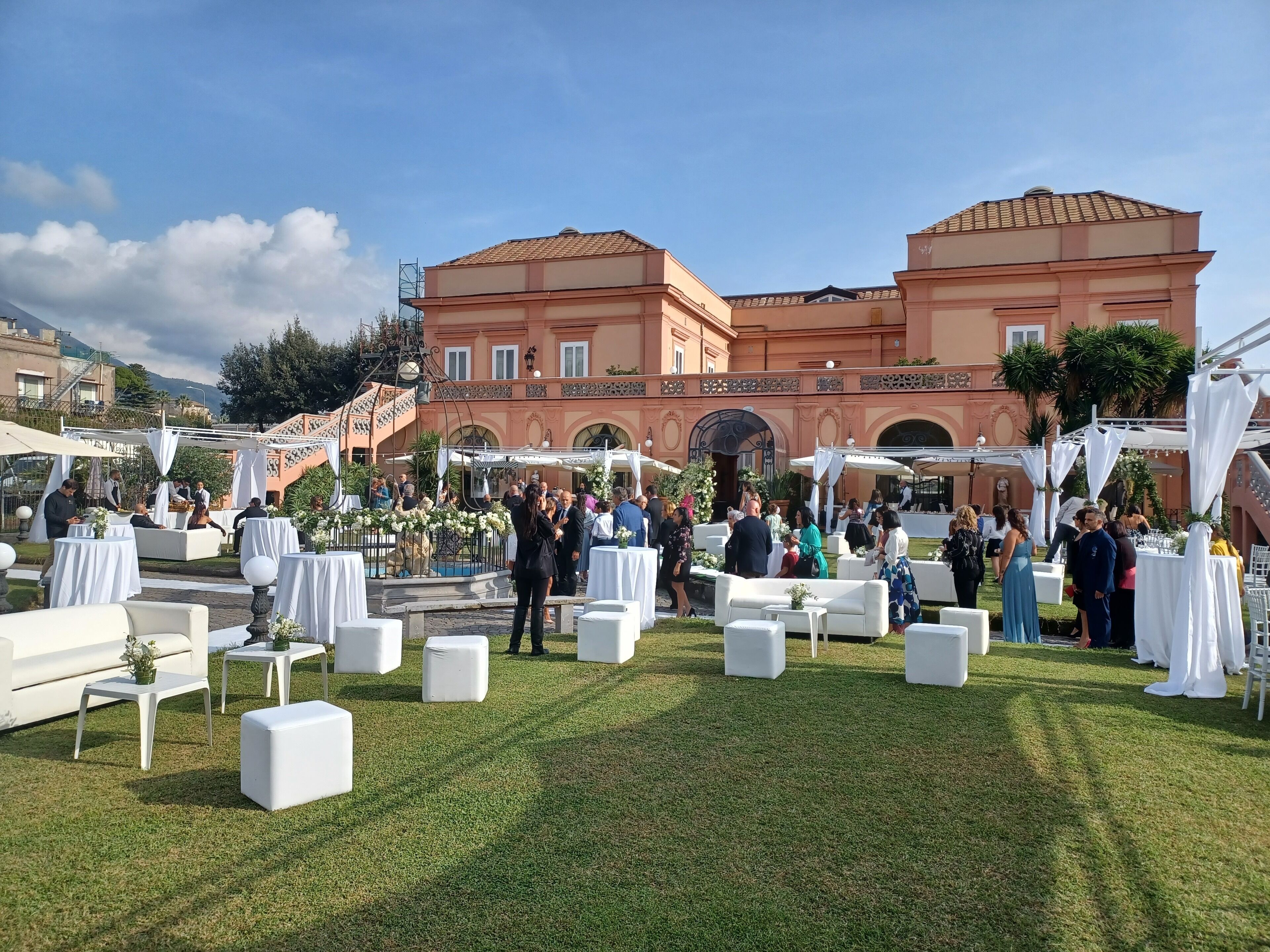 Facciata della struttura