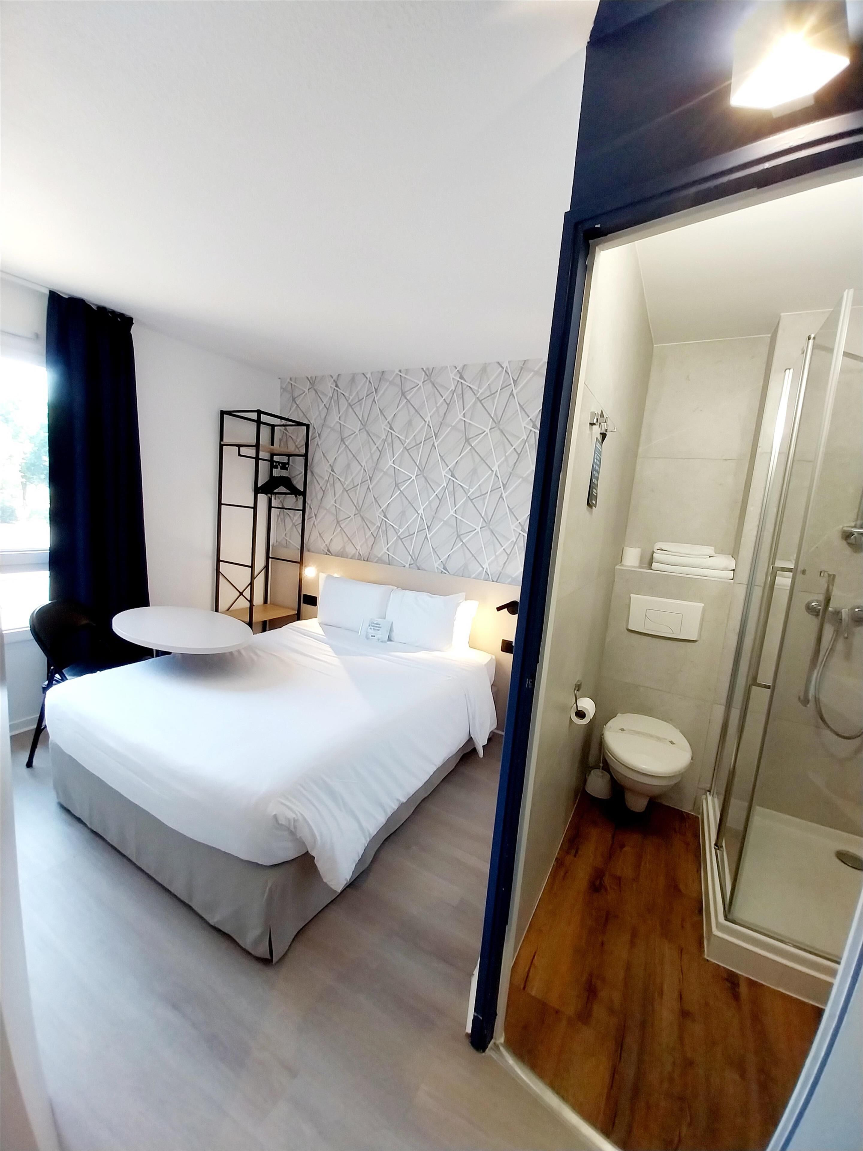 standard room, 1 double bed | premium bedding, blackout curtains, soundproofing, free cots/infant beds