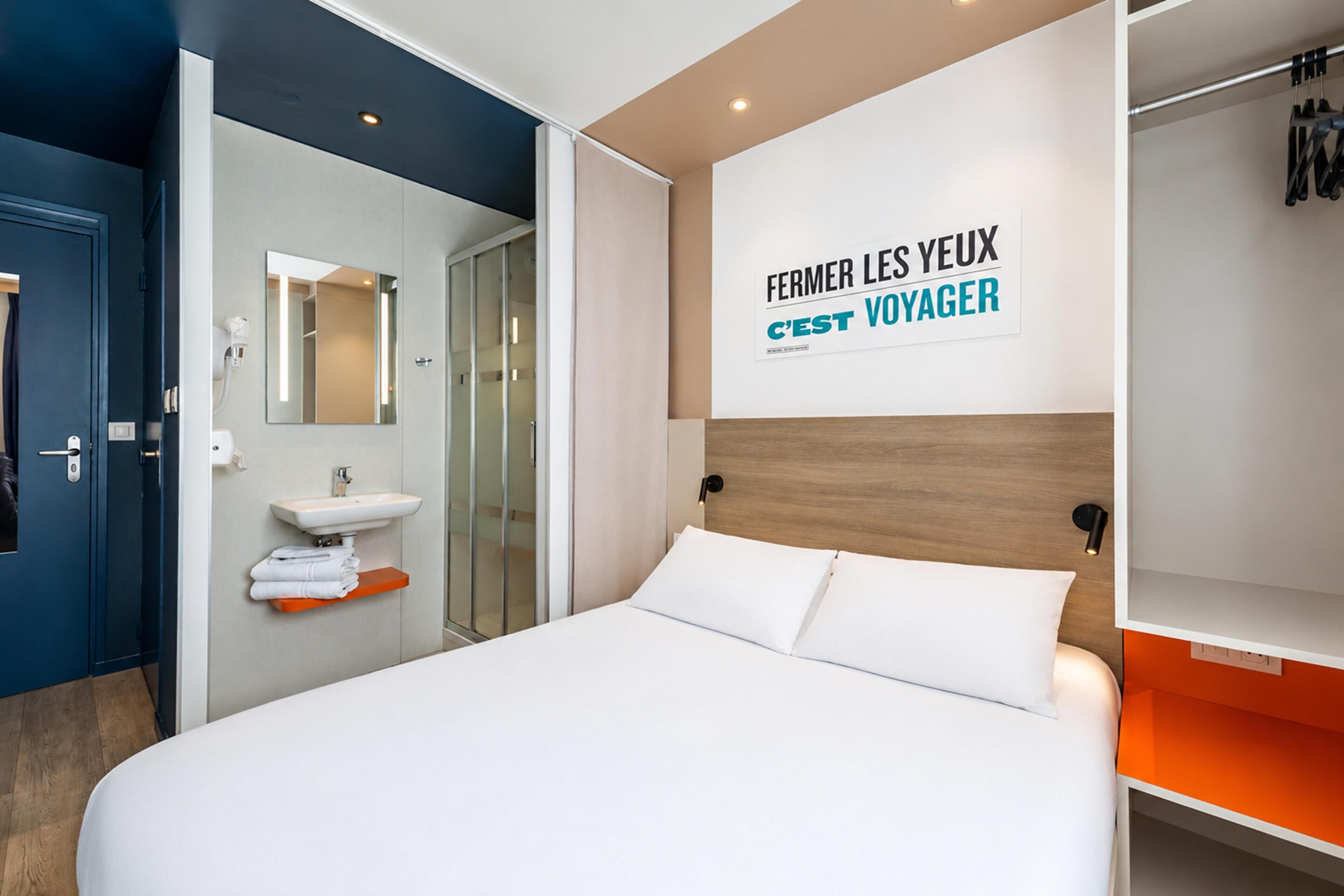 Ropa de cama de alta calidad y cortinas blackout 