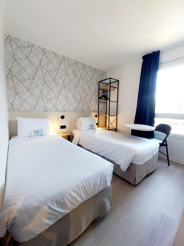 Standard Room, 2 Single Beds