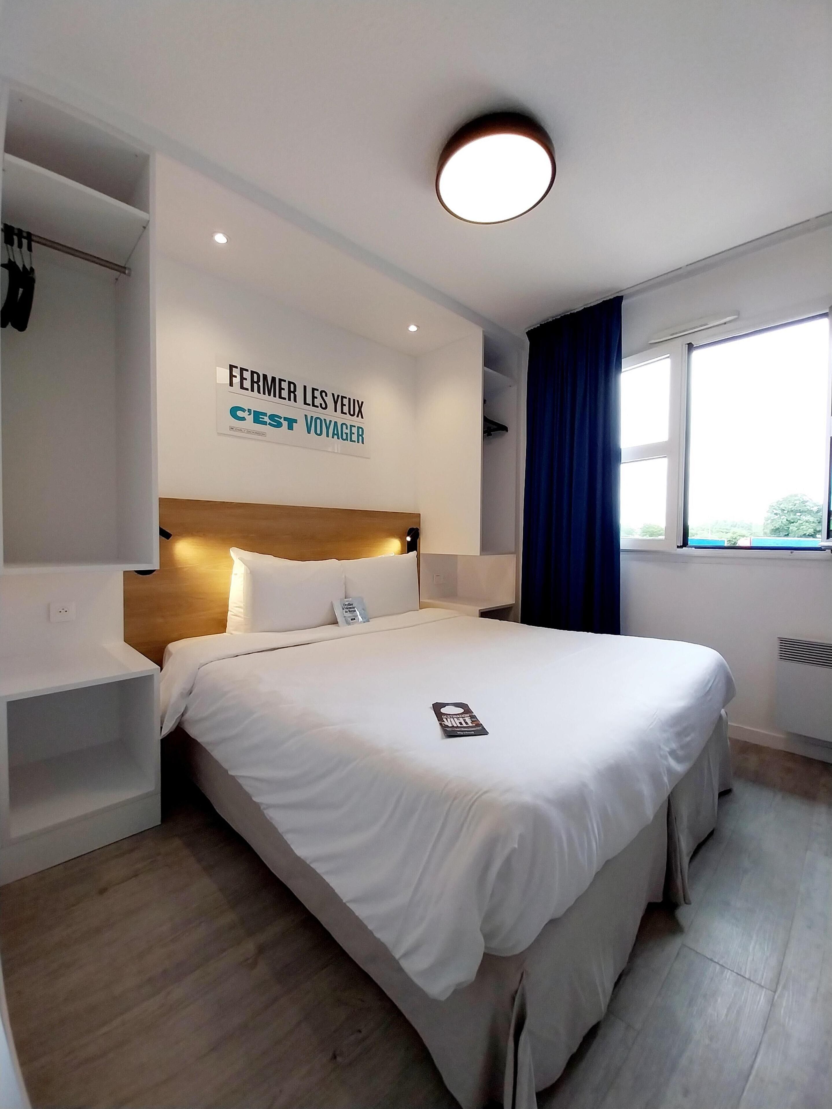 premium bedding, blackout curtains, soundproofing, free cots/infant beds