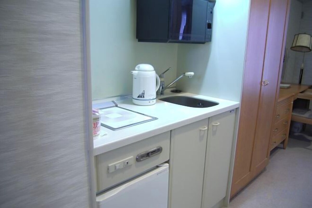 Refrigerador, microondas