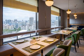 Restaurant - Hilton Garden Inn Shenzhen Nanshan Avenue (Shenzhen)
