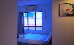 Habitació triple Deluxe | Planxa i posts de planxar, wifi gratuïta i roba de llit