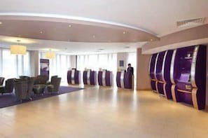 Check-in/check-out kiosk