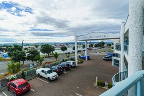 View from room - Anchorage Motor Lodge (Napier)