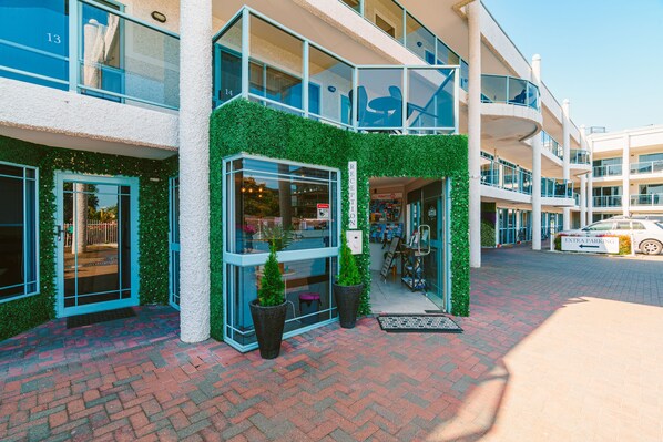 Reception - Anchorage Motor Lodge (Napier)