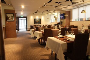Restaurant - Nartel Hotel (Pristina)