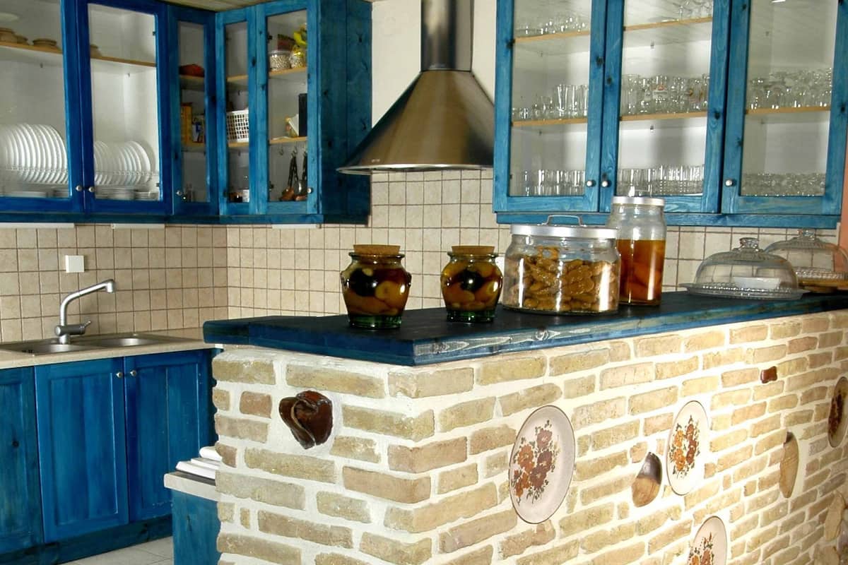 Studio | Private kitchen | Full-size fridge