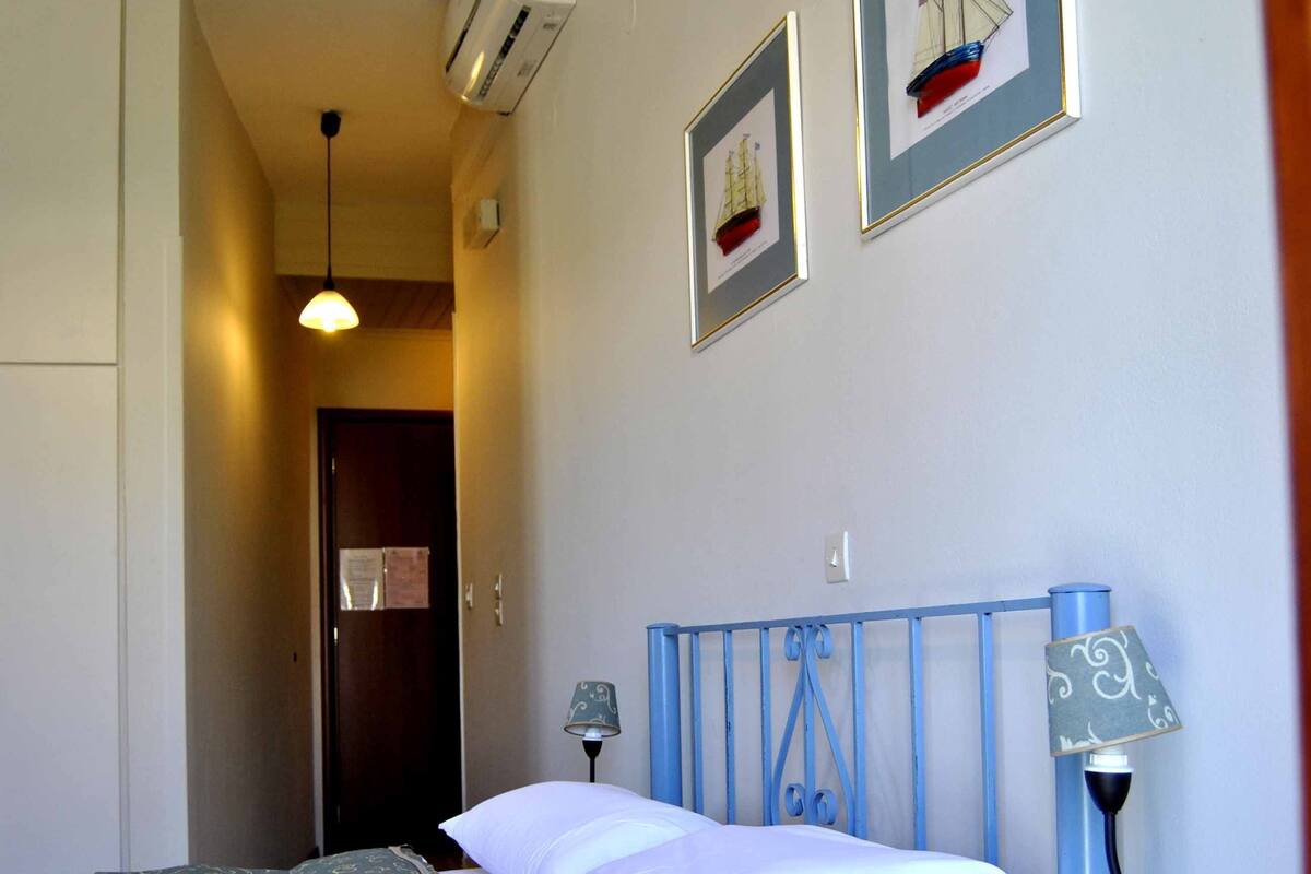Economy Double Room | Blackout drapes, WiFi (free), individually decorated