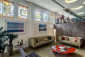 Sala de estar en el lobby