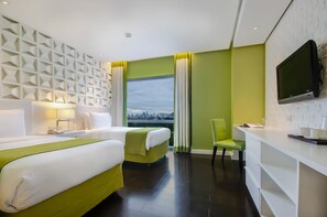 Deluxe Twin Room | Premium bedding, minibar, in-room safe, individually decorated - The Bayleaf Intramuros Hotel (Manila)