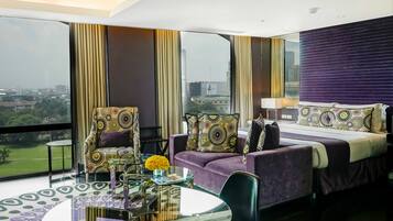 Executive Suite, 1 King Bed, City View | View from room