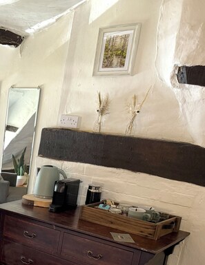 Historic Superior Double Room | Hypo-allergenic bedding, individually decorated, individually furnished - Thatched Cottage Hotel (Brockenhurst)