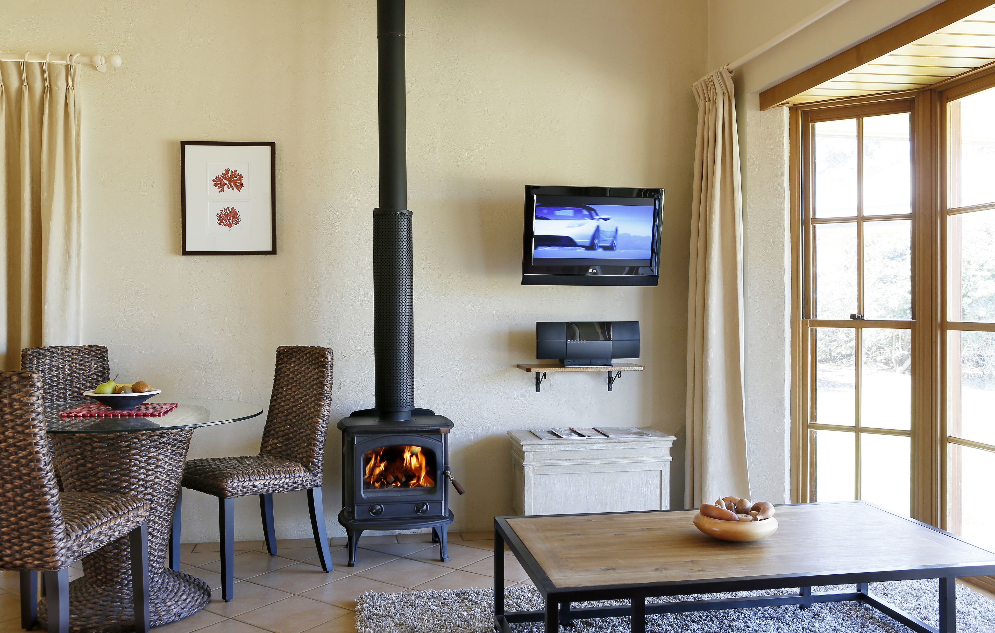 1 bedroom, premium bedding, pillow-top beds, blackout curtains