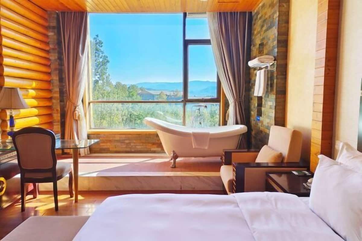 Minibar, in-room safe, iron/ironing board, high-speed internet