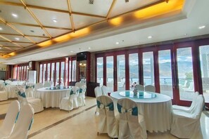 Unclassified image, 4 of 59, button - Silver Lake Island Hotel At Lugu Lake, Yunnan (Lijiang)