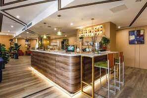 Casino - Holiday Inn Express Chongqing Guanyinqiao by IHG (Chongqing)