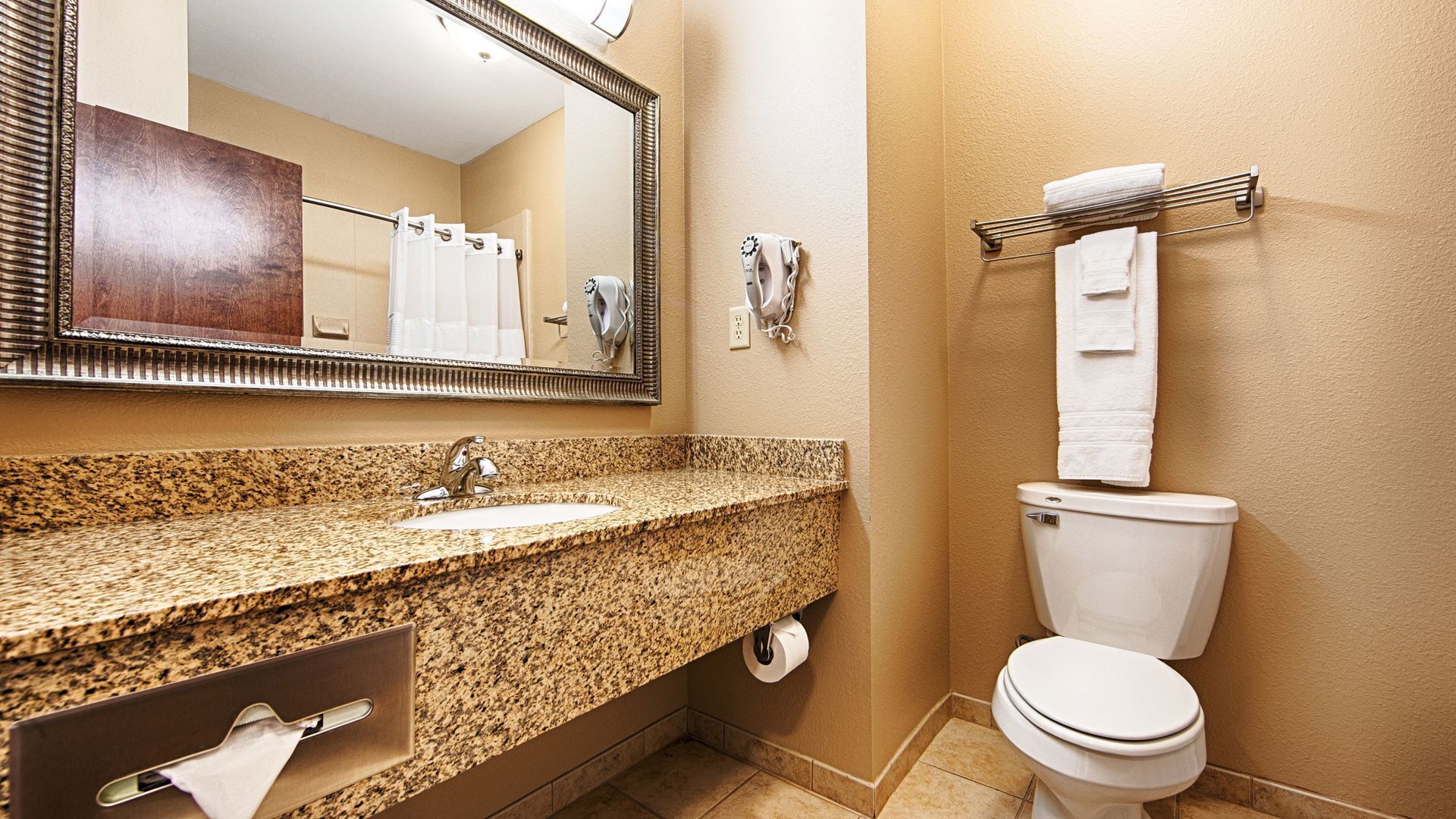 Bathroom | Hair dryer, towels