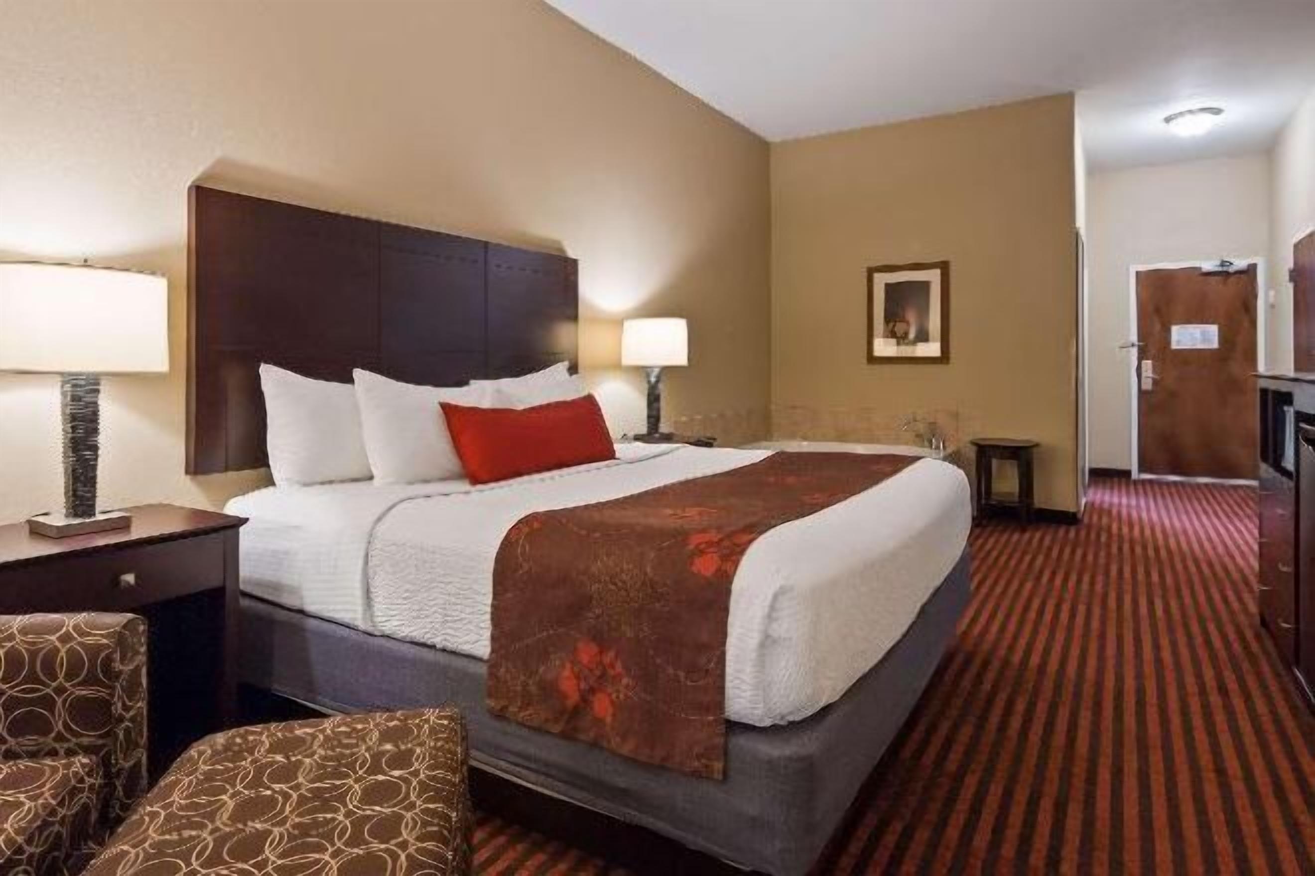 Allergiatestatut vuodevaatteet, silitysrauta/-lauta, vauvansängyt