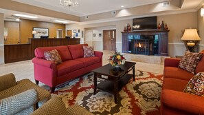 Lobby sitting area - Best Western Plus Louisa (Louisa)