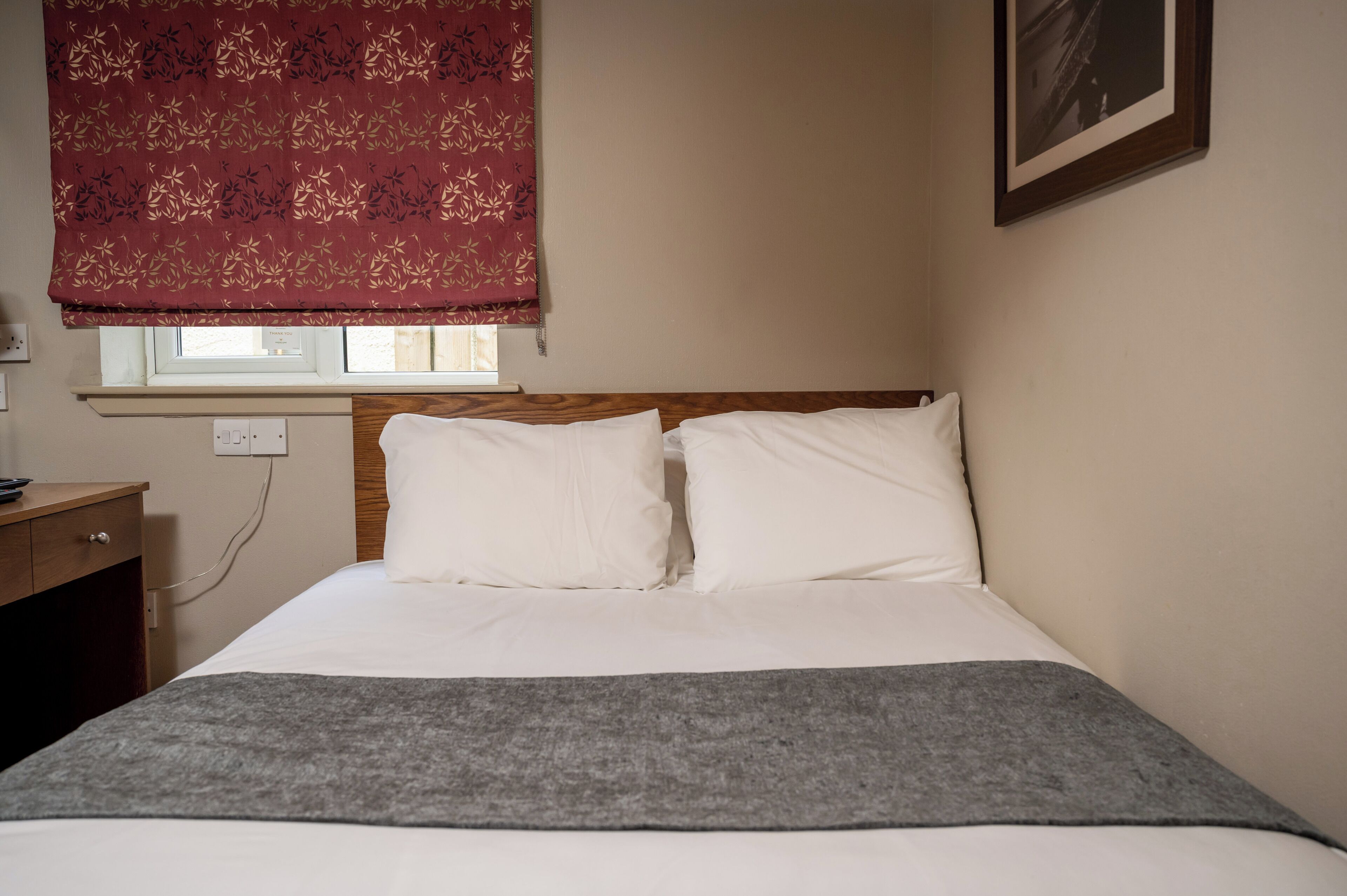 Photo - The Wellington Hotel by Greene King Inns