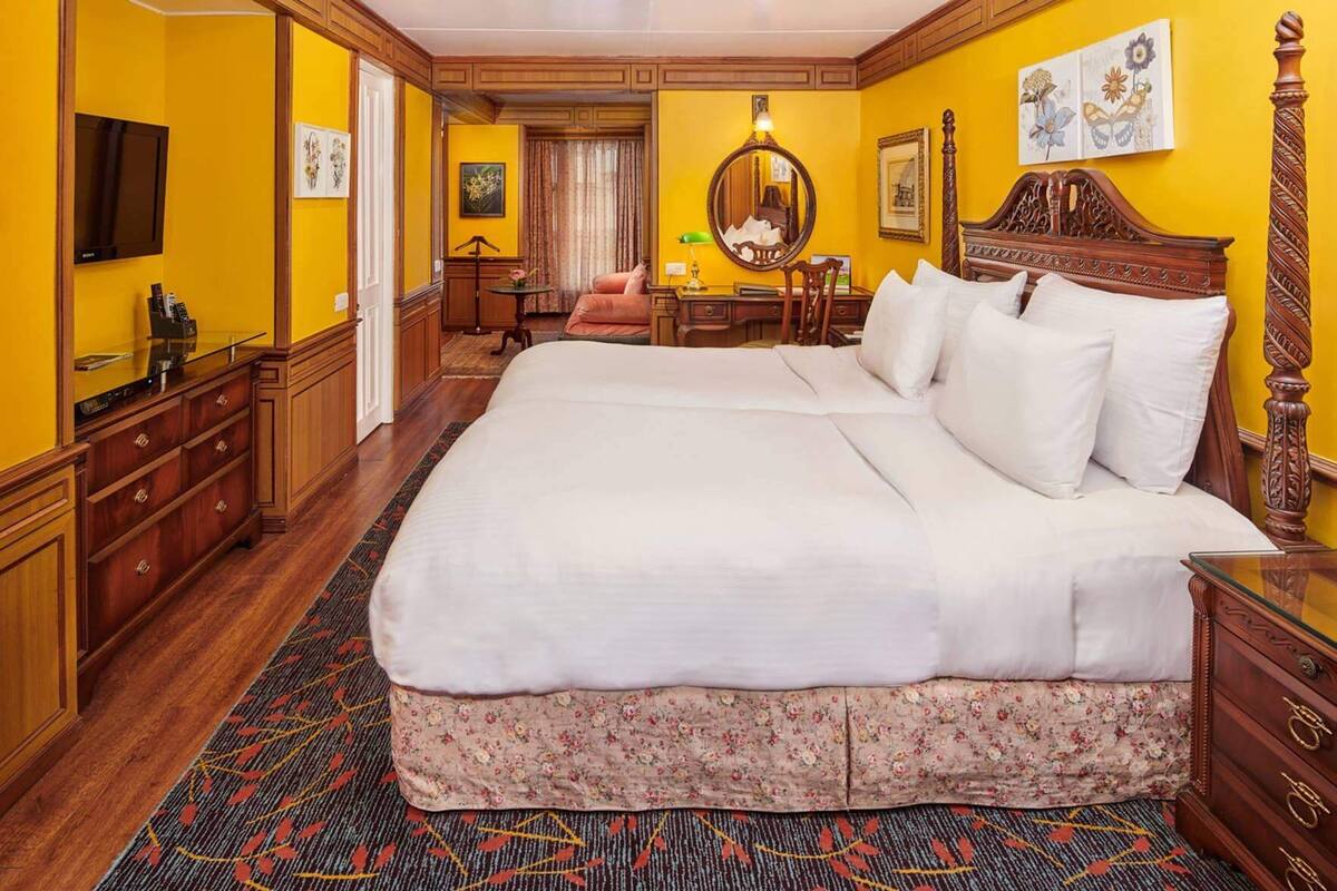 2 bedrooms, in-room safe, individually decorated, individually furnished