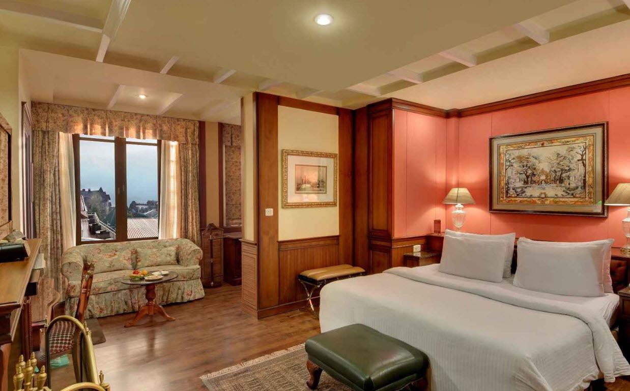 family room | 1 bedroom, in-room safe, individually decorated, individually furnished