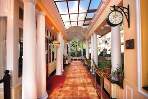 Terrace/patio - MAYFAIR Darjeeling (Darjeeling)