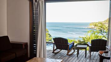 Deluxe-huvila, valtamerinäköala (Villa with Sea View) | 1 makuuhuone, tallelokero huoneessa, ilmainen Wi-Fi, vuodevaatteet