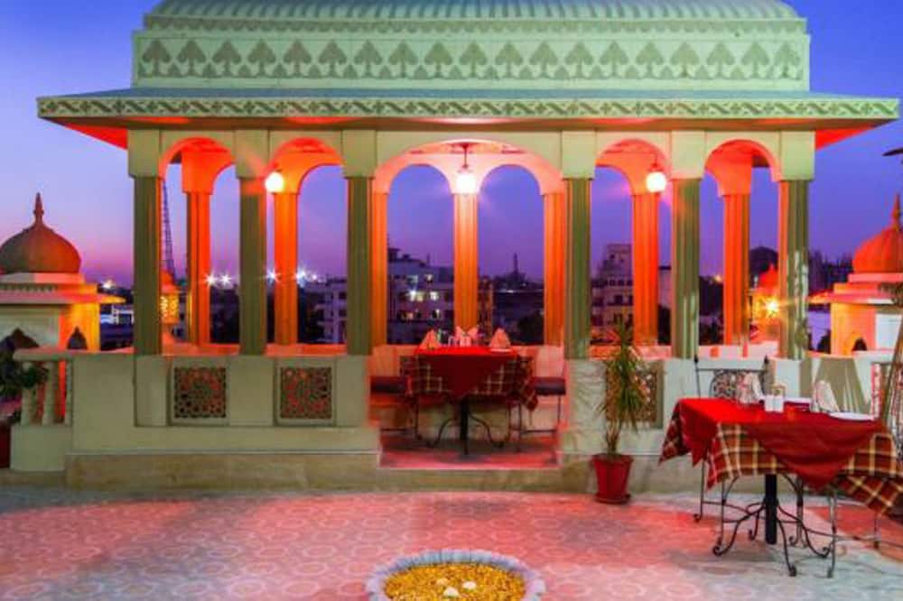 Nahargarh Haveli