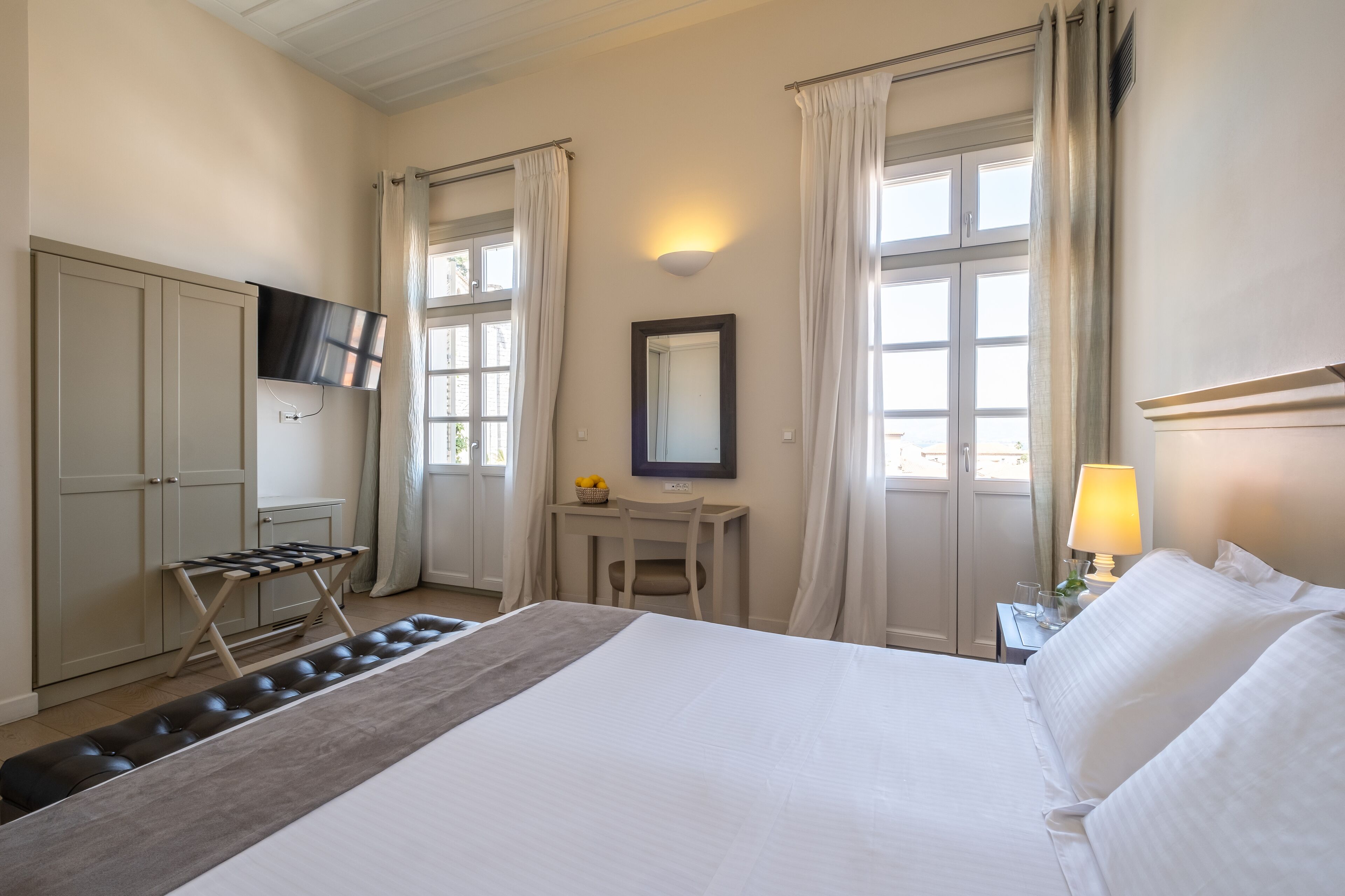 prestige double room | premium bedding, free minibar, in-room safe, laptop workspace