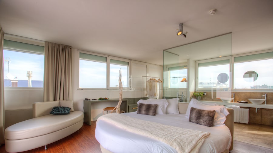 D-Place Hotel & Suite