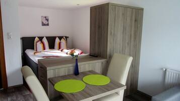 基本開放式客房, 廚房 | 1 間臥室、低過敏寢具、客房內保險箱、布置獨特