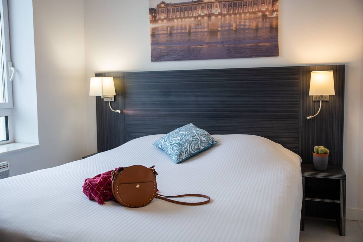 Superior Double Studio | Premium bedding, soundproofing, free WiFi, bed sheets