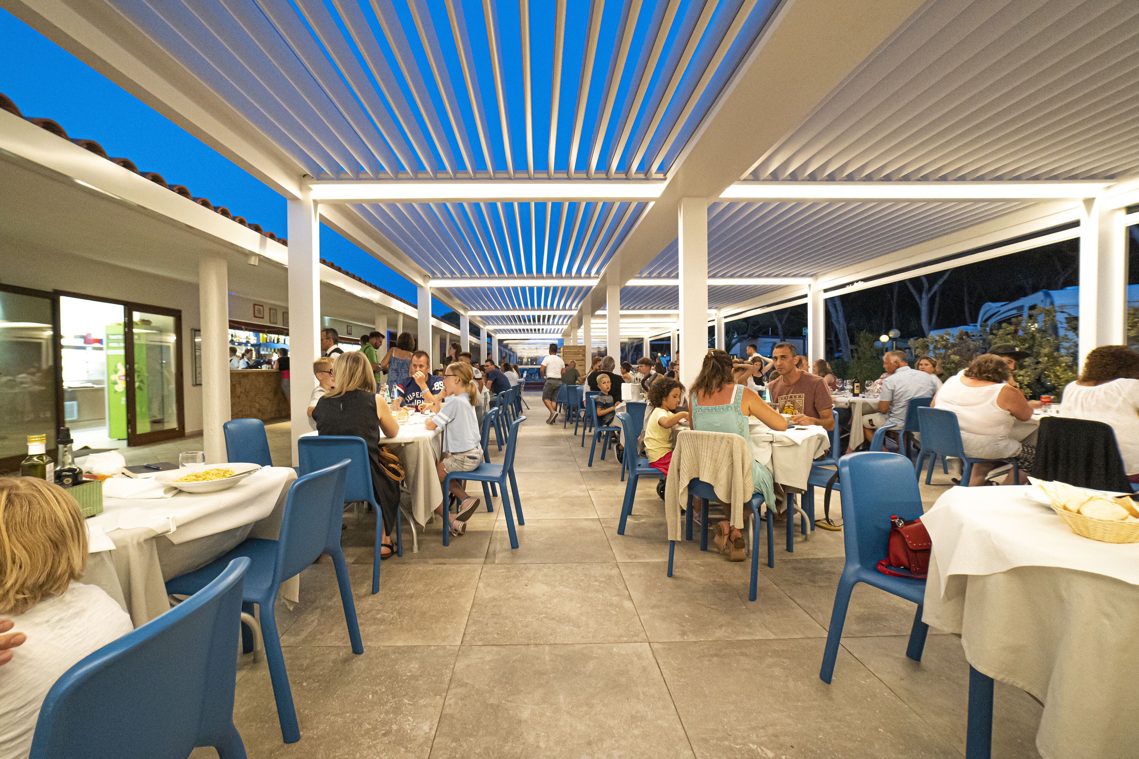 Frühstück, Mittagessen und Abendessen