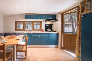 Mobile Home Luxe | Cuisine privée | Grand réfrigérateur