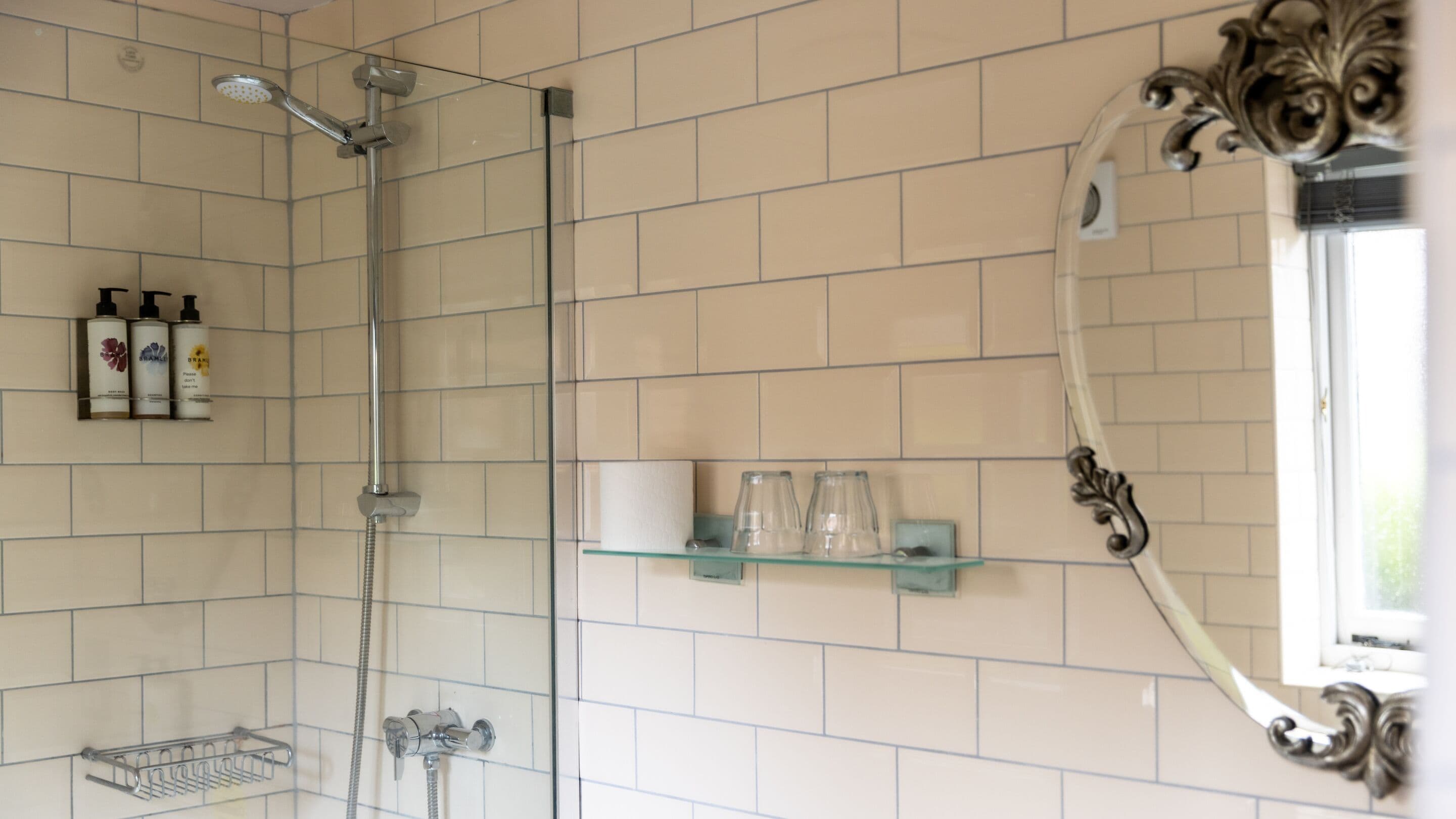 Standard Suite, Ensuite | Bathroom