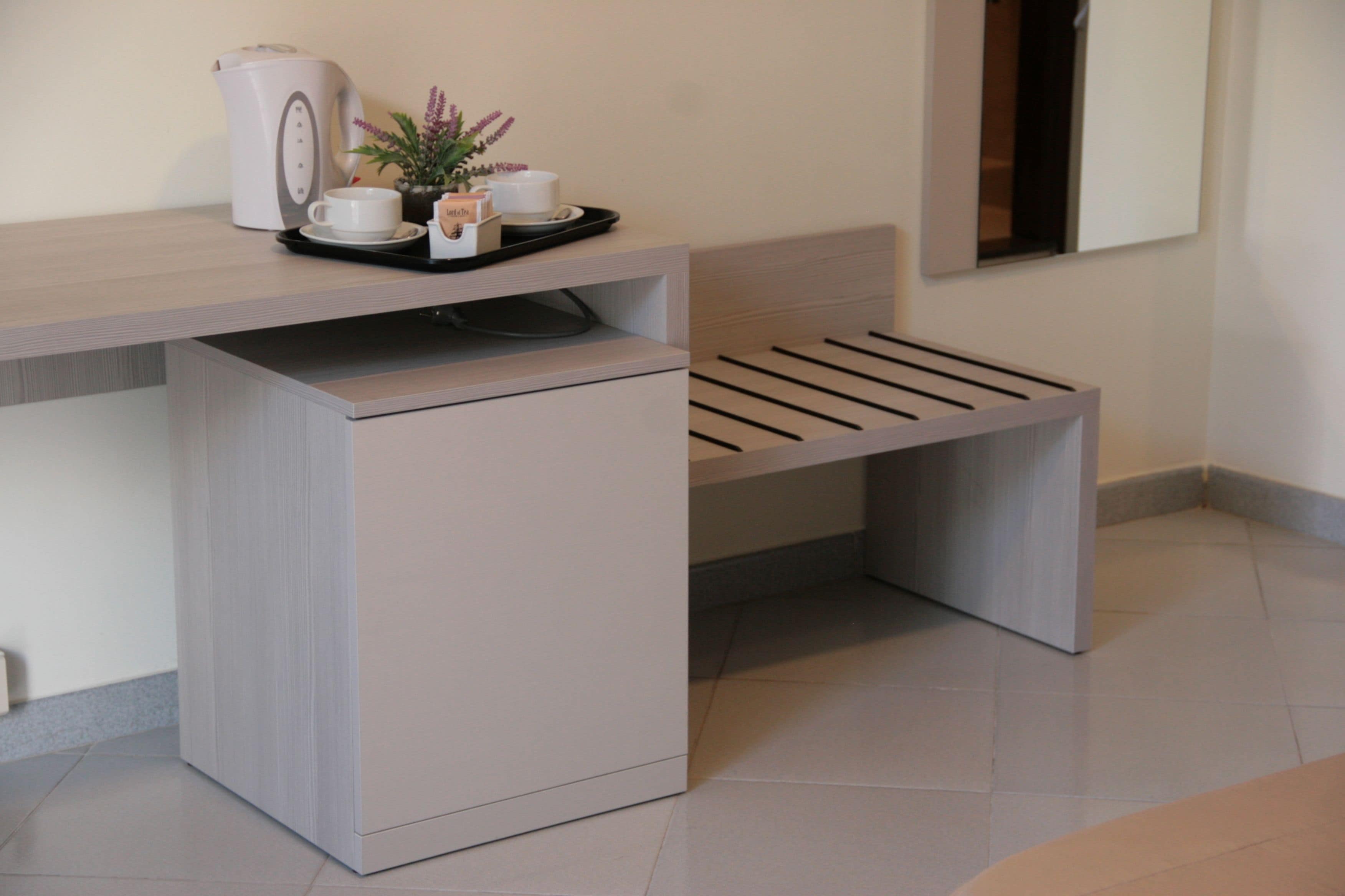 comfort room, balcony | minibar, in-room safe, desk, soundproofing