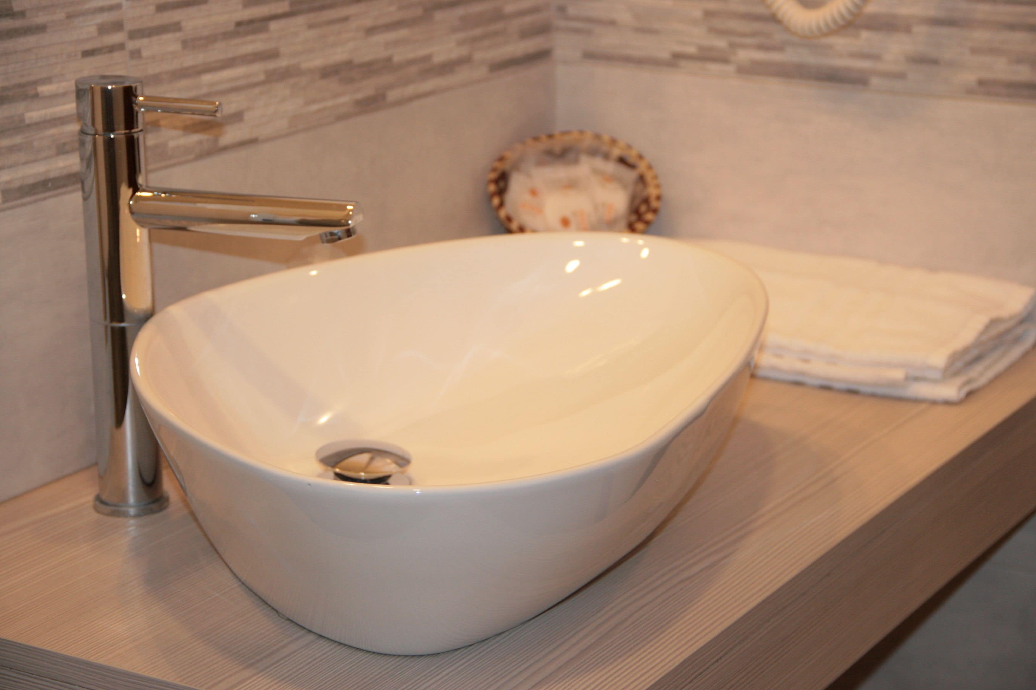 comfort room, balcony | bathroom | shower, rainfall showerhead, free toiletries, hair dryer